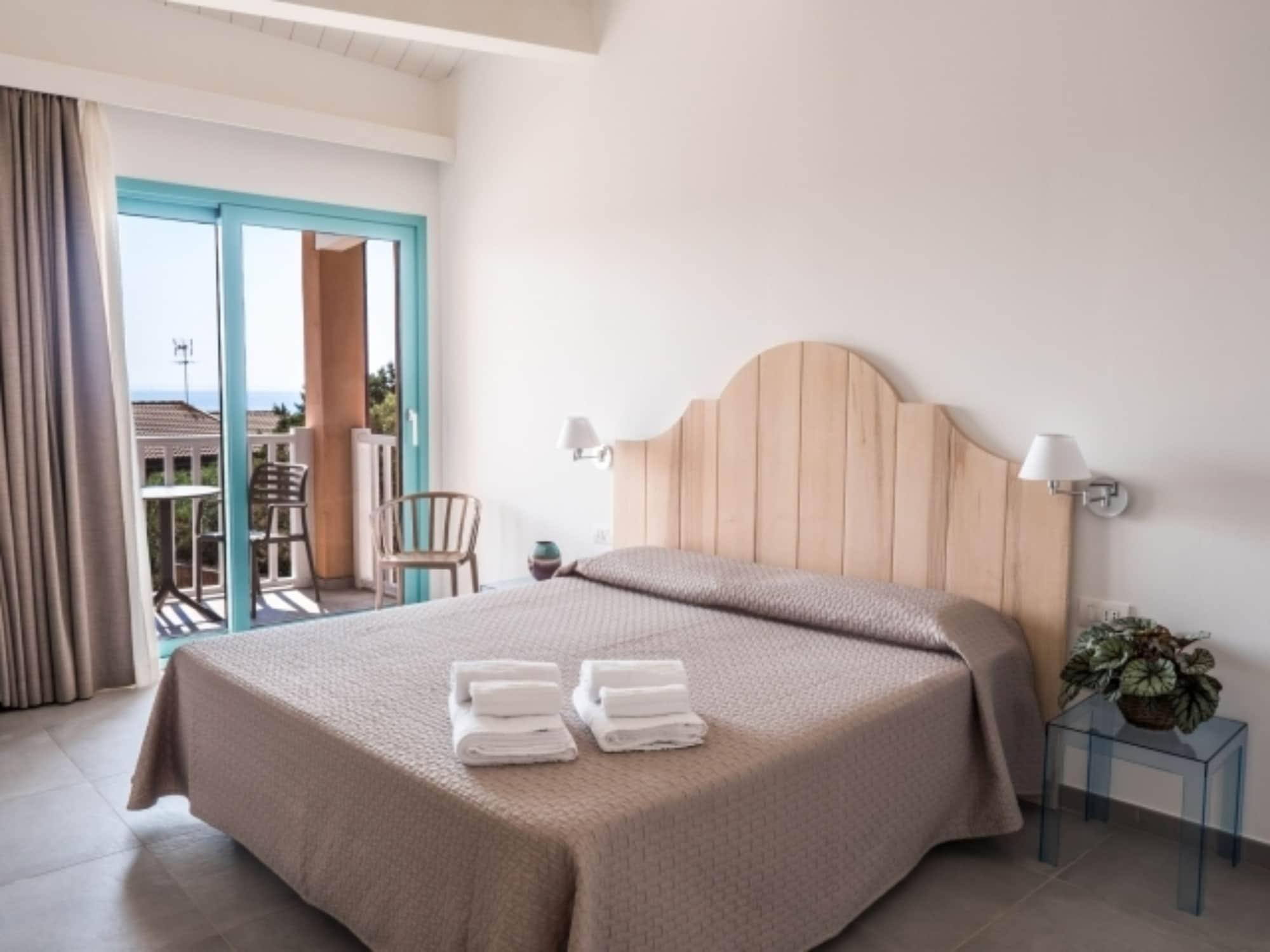 Park Hotel Asinara Стинтино Екстериор снимка