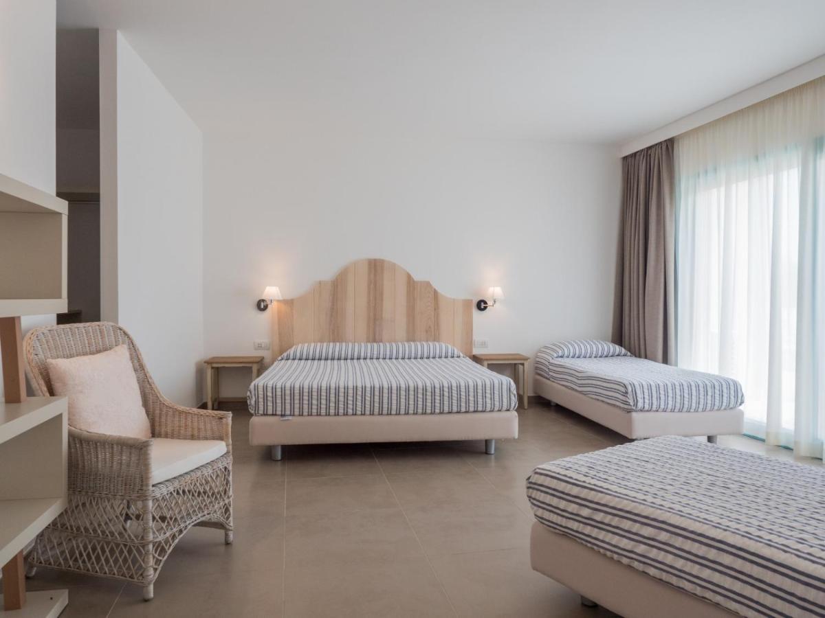 Park Hotel Asinara Стинтино Екстериор снимка